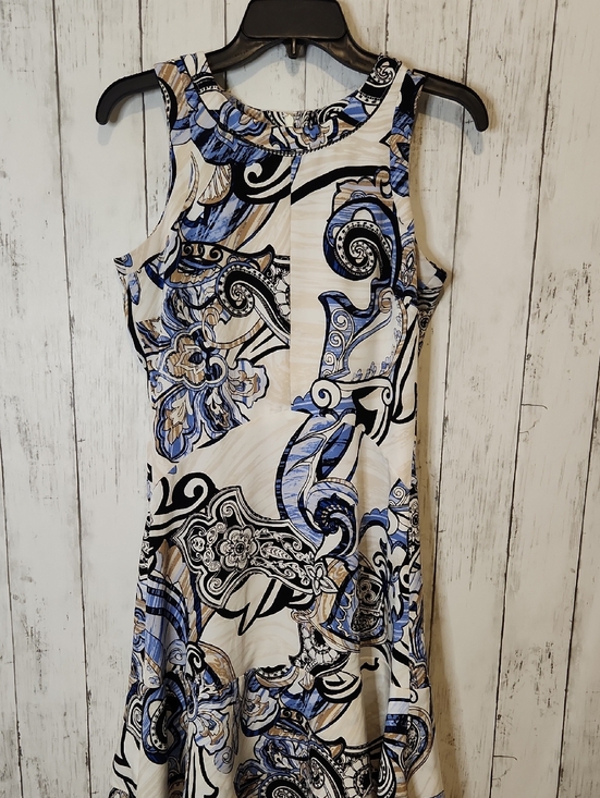 White House Black Market Dresses & Skirts - White House Black Market Blue Paisley Dress Sleeveless Fit Flare Size 2